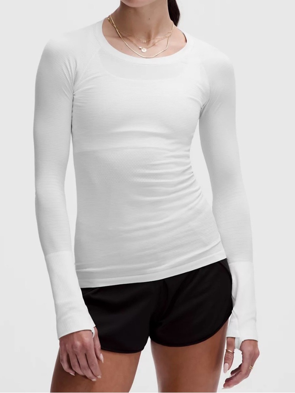 lululemon athletica White Seamless Long-Sleeve Performance Top size 8